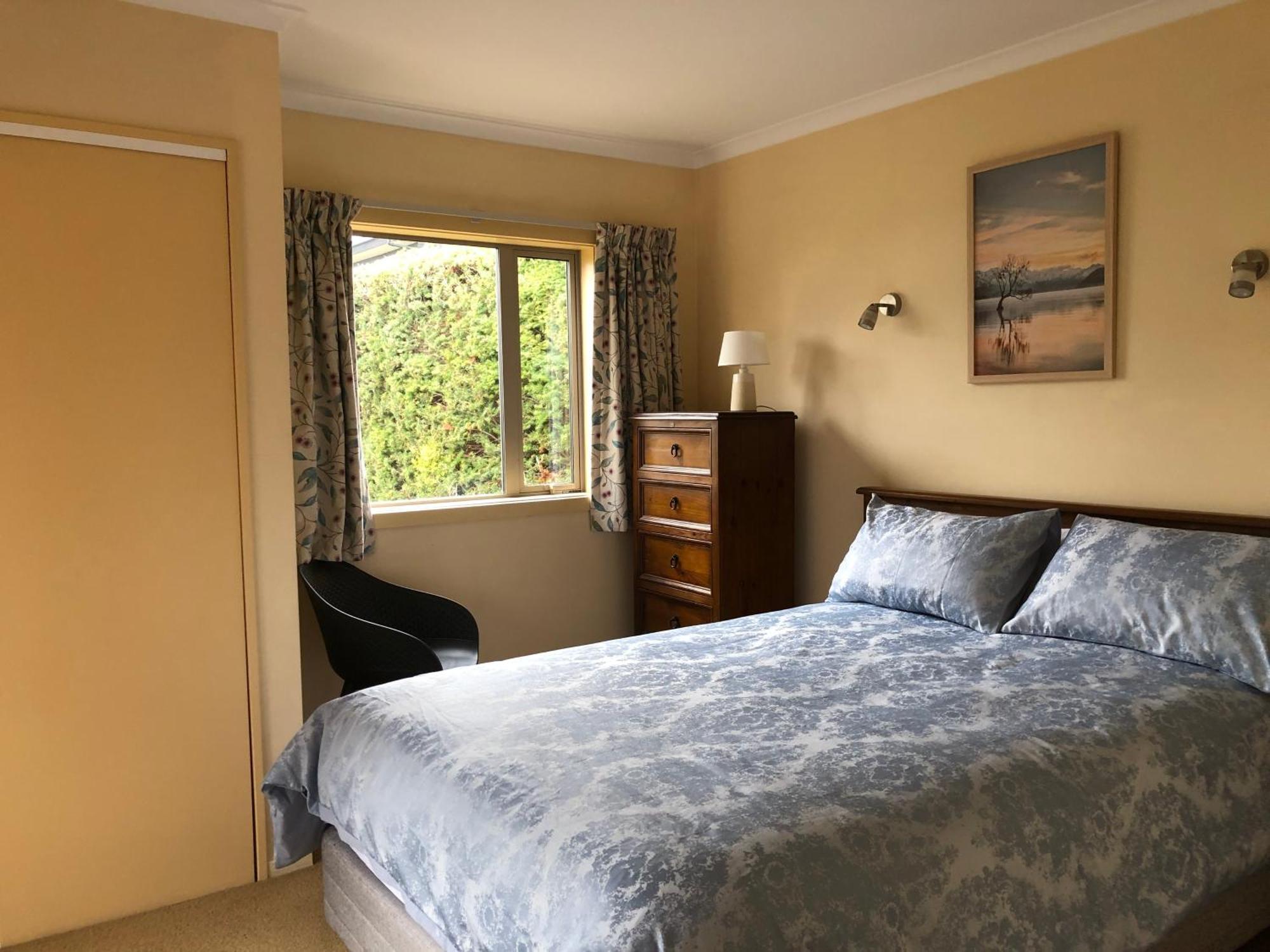 Korimako Ridge - Lake Hawea Holiday Home Exterior photo